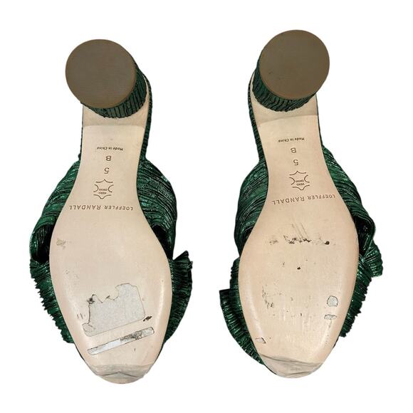 sage green dress sandals Naot Arataki Sage Nubuck / M / 41 main image 0